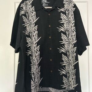 Jamaica Jaxx Black Shirt with White Botanical Design